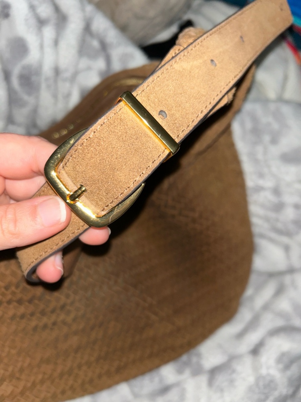Madewell The Essential Curve Shoulder Bag - Picture 4 of 10
